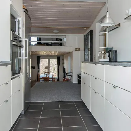 Three-bedroom Holiday In 41 * Ebeltoft