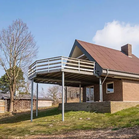 Three-bedroom Holiday In 41 Сasa de vacaciones Ebeltoft